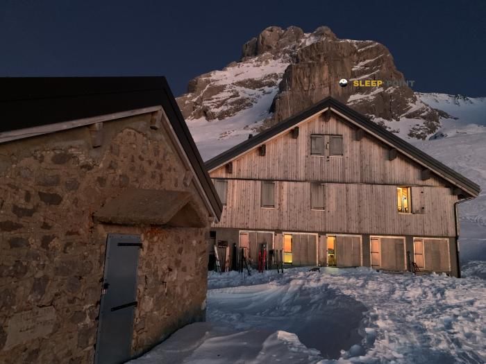 Refuge de montagne Refuge de la Pointe Percée ou Gramusset dans accès au refuge de gramusset, le grand-bornand, annecy, alta saboya, auvergne-rhône-alpes, francia metropolitana, 74450, francia