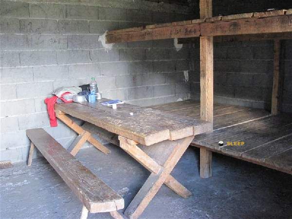 Refuge de montagne Cabane Auloueilh dans cabane auloueilh, sentier du pic de portarras, aulon, bagnères-de-bigorre, altos pirineos, occitania, francia metropolitana, 65240, francia