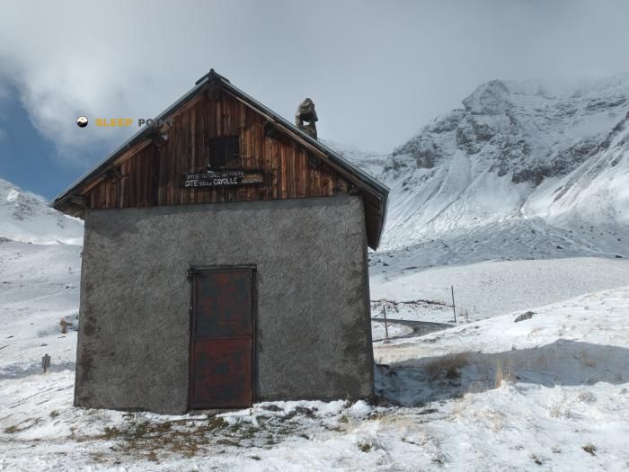 Refuge de montagne Gîte de la Cayolle ONF dans d 902, uvernet-fours, barcelonnette, alpes de alta provenza, provenza-alpes-costa azul, francia metropolitana, 04400, francia
