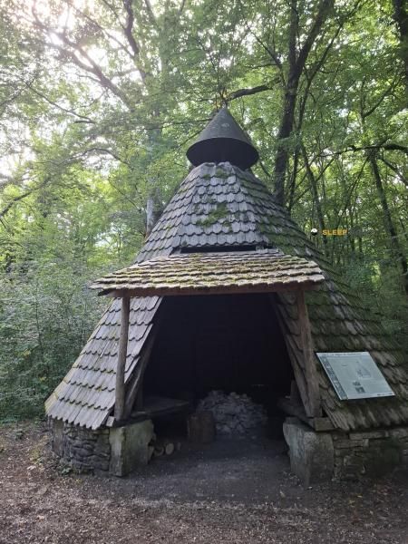 Cabane du Charbonnier mendiko aterpea source de l'aube, d 20, auberive, langres, alto marne, gran este, francia metropolitana, 52160, francia-n
