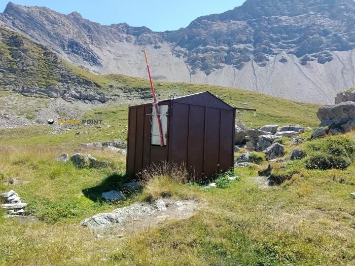 Refuge de montagne Cabane du lac des Vesses dans cabane du lac des vesses, zerotta road, la visaille, courmayeur, valle de aosta, italia
