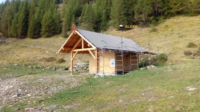 Mountain refuge Refuge de Pré Clos in refuge de pré clos, route forestière des fontaniers, embrun, gap, altos alpes, provenza-alpes-costa azul, francia metropolitana, 05200, francia