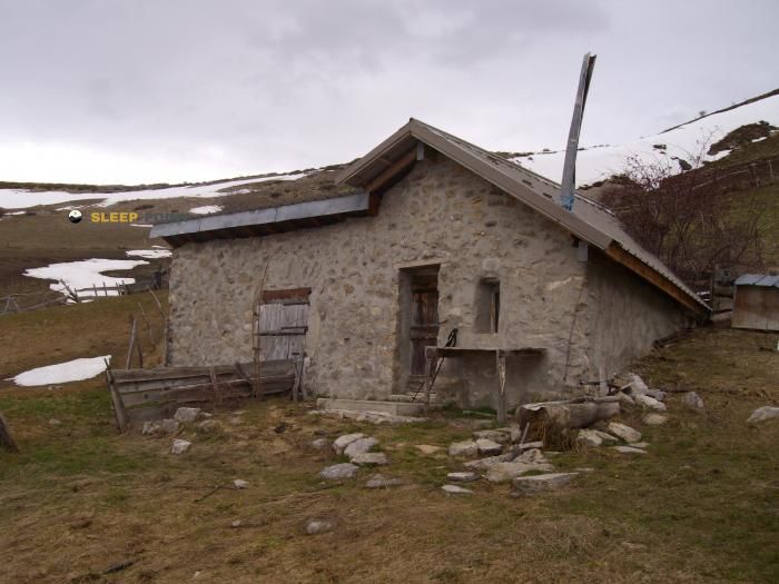 Refugio de montaña Cabane des Prés en cabane des prés, route de chine, le forest, barles, digne-les-bains, alpes de alta provenza, provenza-alpes-costa azul, francia metropolitana, 04140, francia