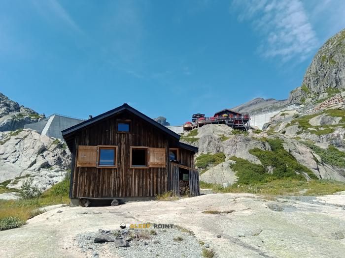 Refuge du Vieux Emosson mendiko aterpea 1, traces des dinosaures-col de la terrasse, finhaut, saint-maurice, vallés, 1925, suiza-n