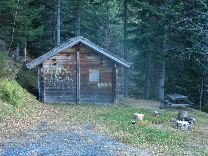 Abri forestier du Bois de Marcot mendiko aterpea les bugnons, beaufort, albertville, saboya, auvergne-rhône-alpes, francia metropolitana, 73270, francia-n